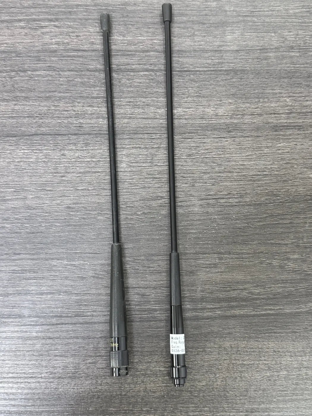 زوج أنتينات UHF